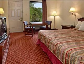 Days Inn By Wyndham Winston Salem North Exterior photo